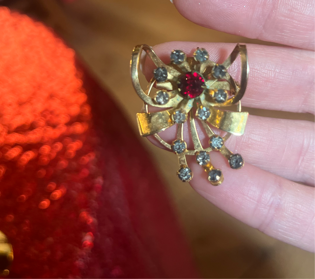 Ruby flower pin